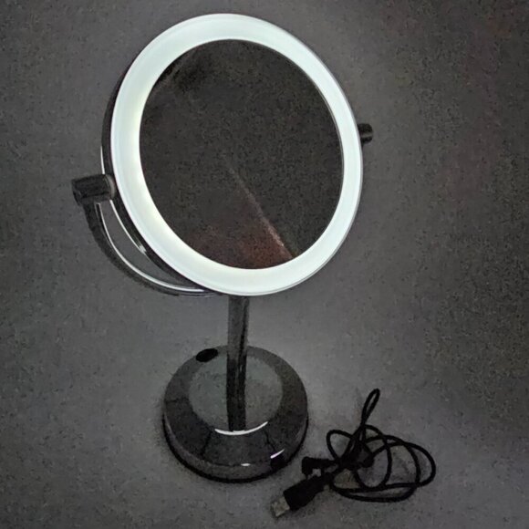 7.5" Double Sided Lighted Free-Standing Mirror, Chrome Finish - Picture 9 of 13